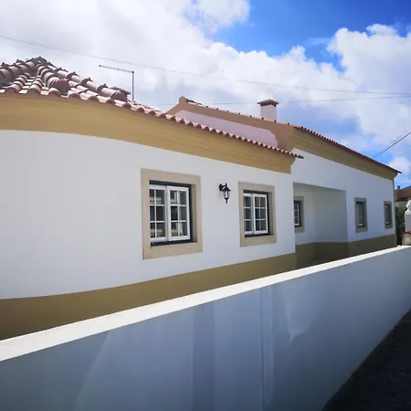 Dans Un Cadre Paradisiaque فوز دو أريلهو